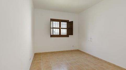 Foto 4 de Casa adosada en venta en Calle Pablo Neruda, Nevada, Granada