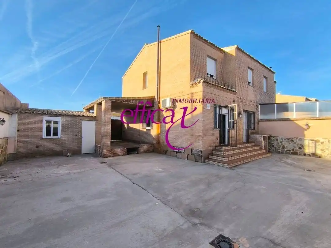 Vista exterior de Casa o chalet en venta en Burujón