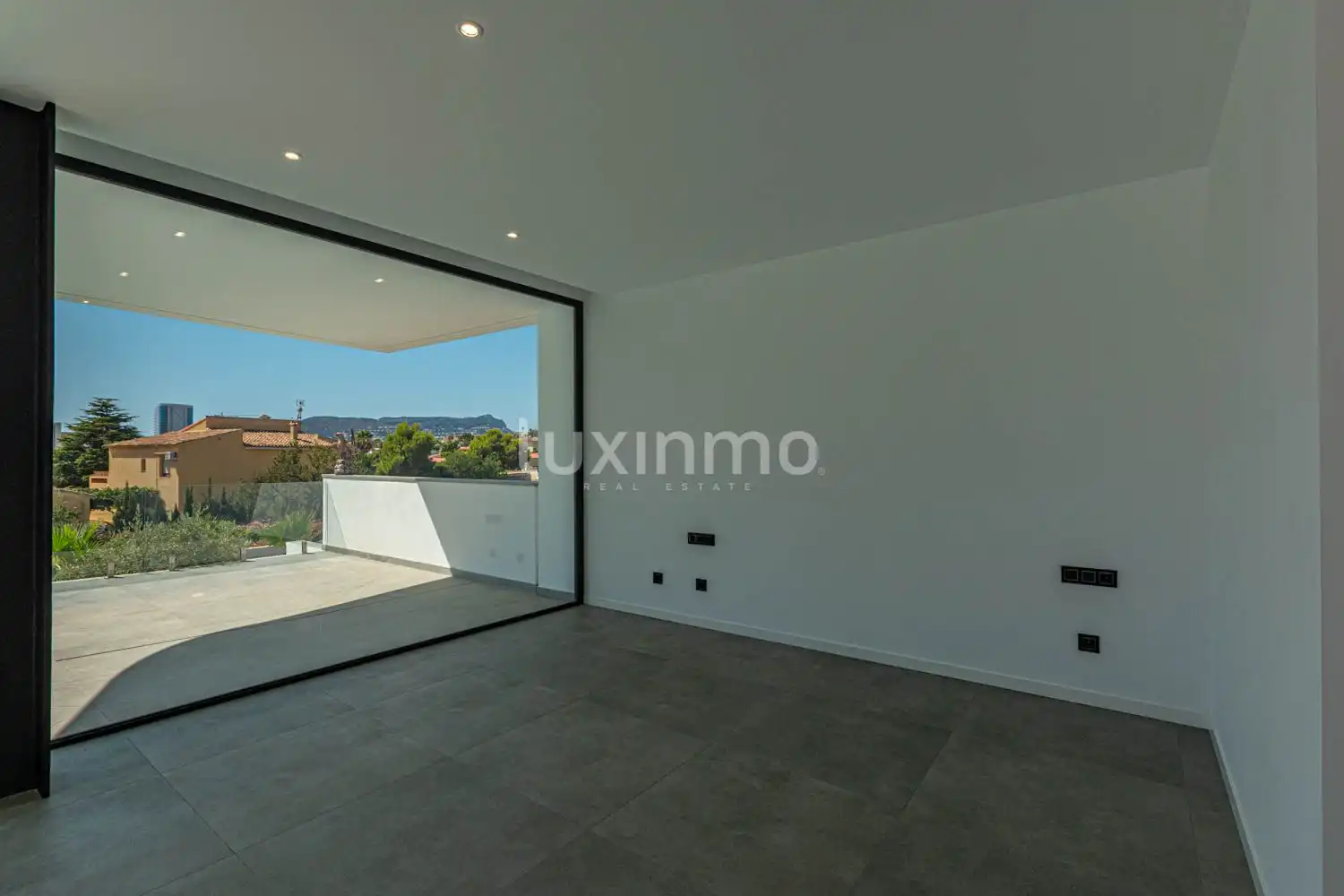 Chalet con piscina en venta en Marisol Park - Ortembach - Los Almendros, imagen 22