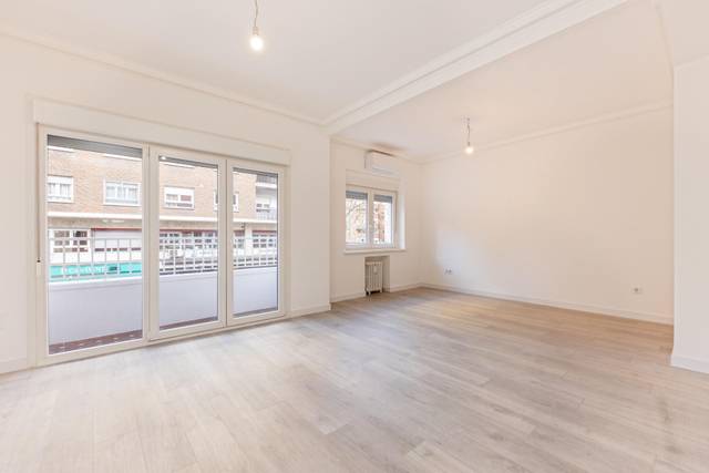 Piso en Alquiler en Calle de López de Hoyos en Prosperidad