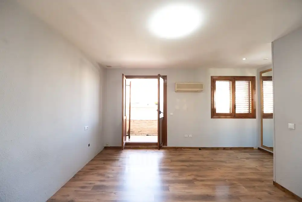 Casa o chalet en venta en Chiva con Jardín privado, Terraza y Piscina