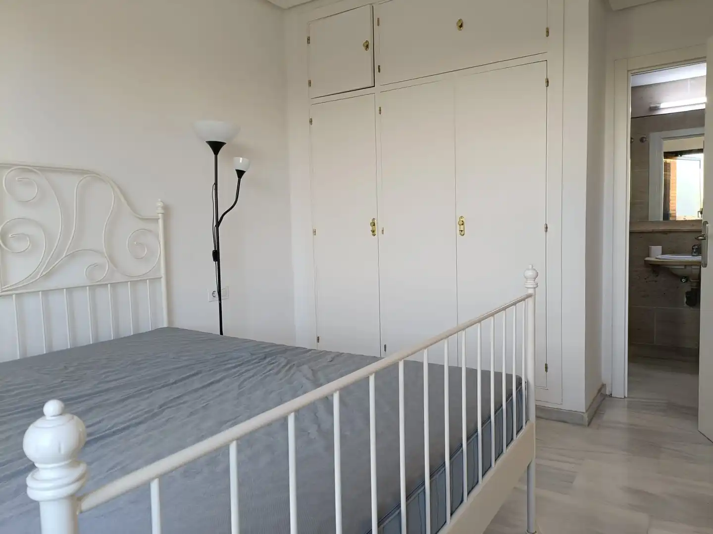 Apartments for rent in Avenida Alcalde Luis Uruñuela, Urbadiez - Entrepuentes