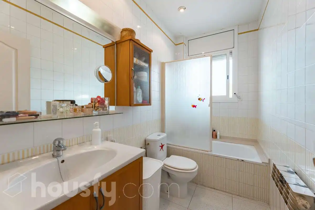Piso en venta en CL BATISTA I ROCA, La Miranda - Can Candeler