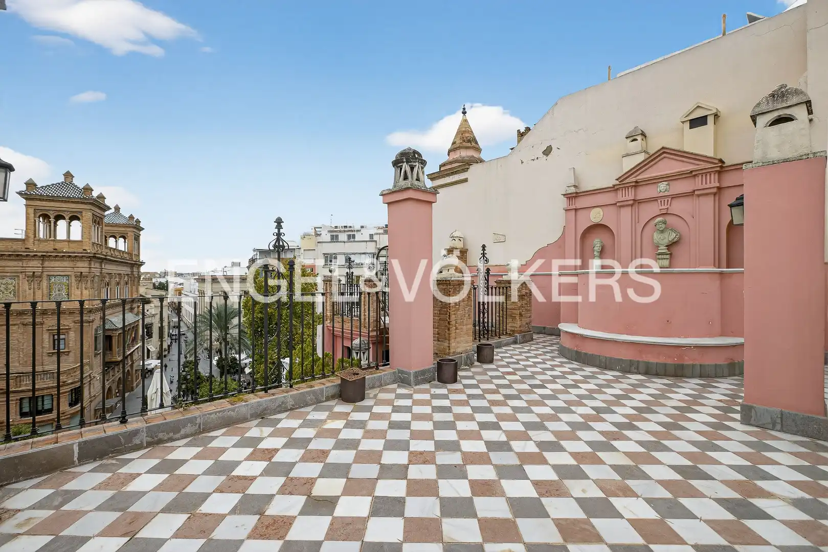 Terraza de Casa o chalet en venta en Sevilla con Aire acondicionado, Calefacción y Parquet