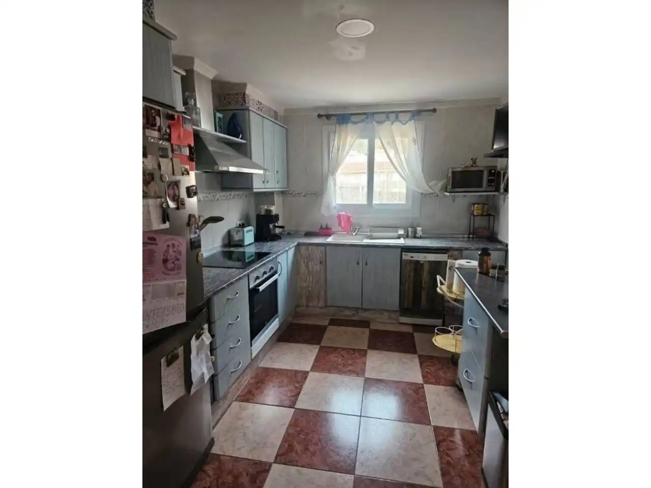 Cuina de Pis en venda en Ador amb Aire condicionat, Calefacció i Terrassa
