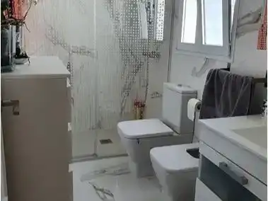 Bany de Casa adosada en venda en Mijas amb Aire condicionat, Piscina i Balcó