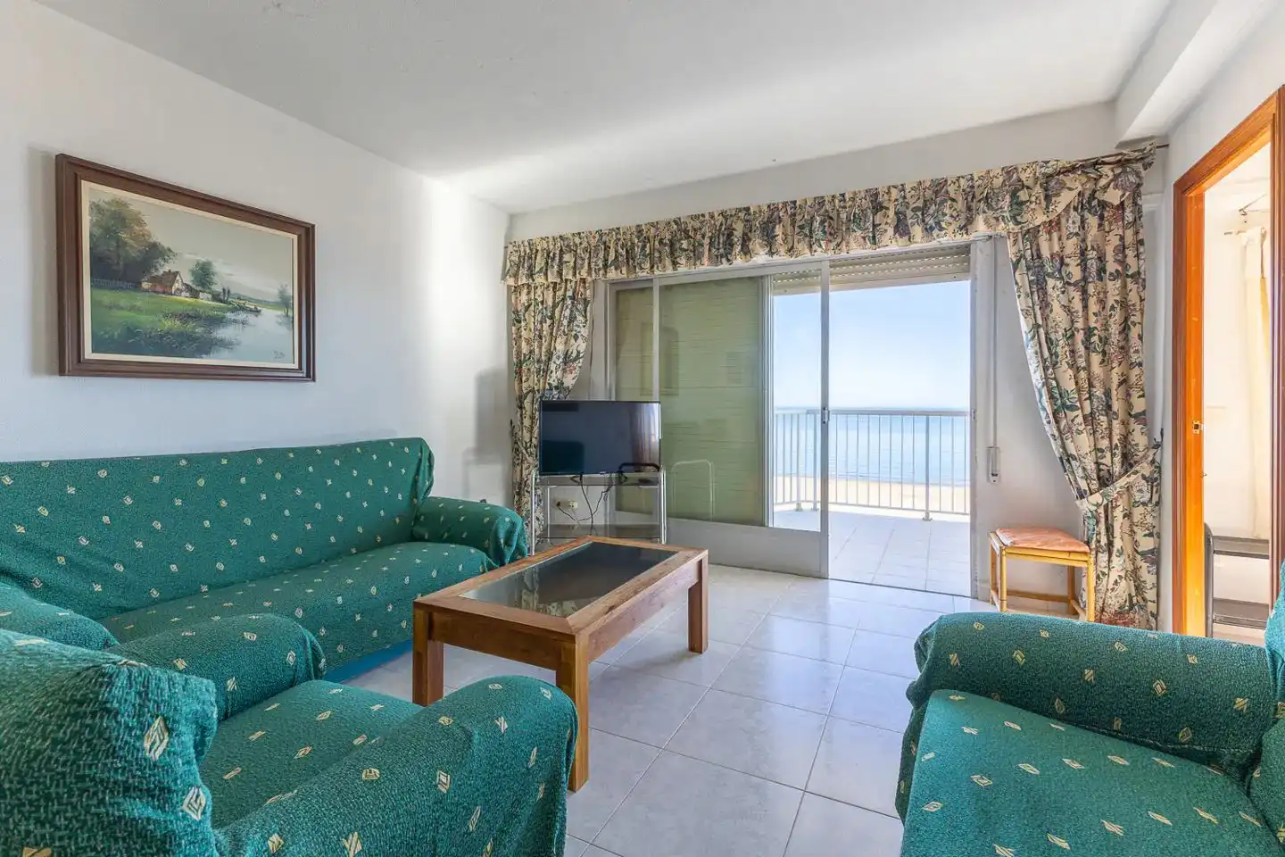 Sala d'estar de Apartament en venda en Gandia amb Terrassa i Moblat