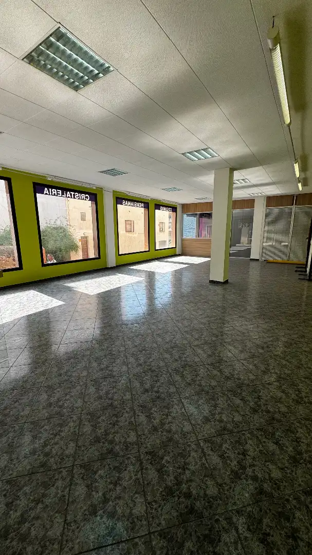 Local comercial en alquiler en Centre, imagen 11