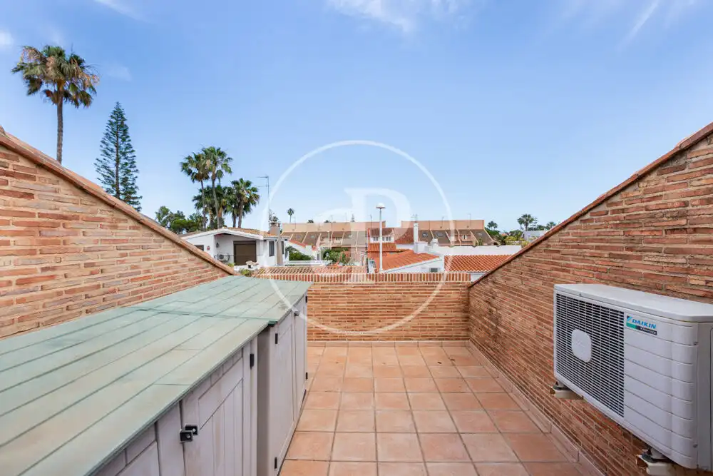 Terraza de Casa o chalet en venta en Sagunto / Sagunt con Aire acondicionado, Calefacción y Jardín privado