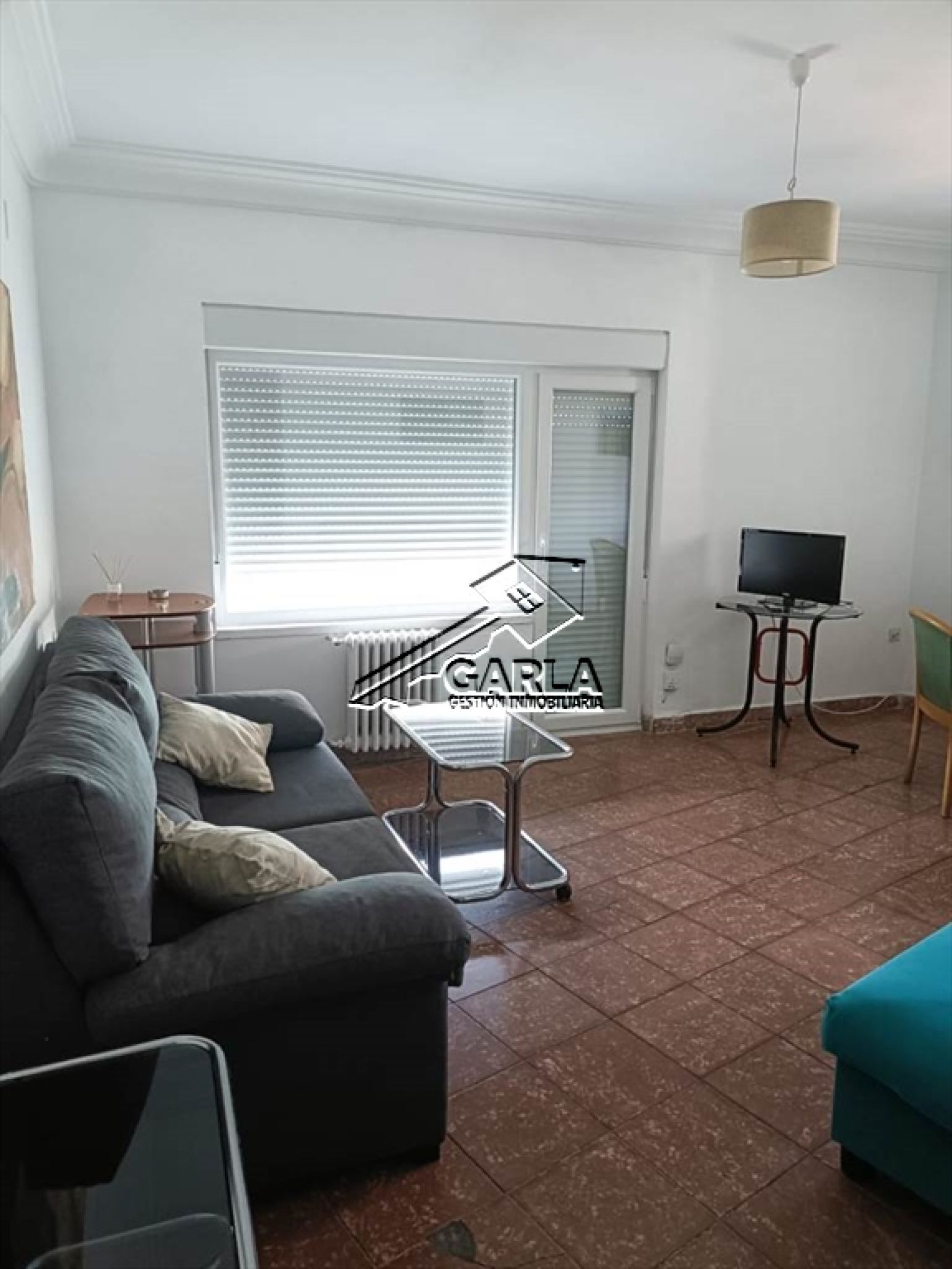 Sala d'estar de Pis de lloguer en Salamanca Capital amb Calefacció, Moblat i Balcó