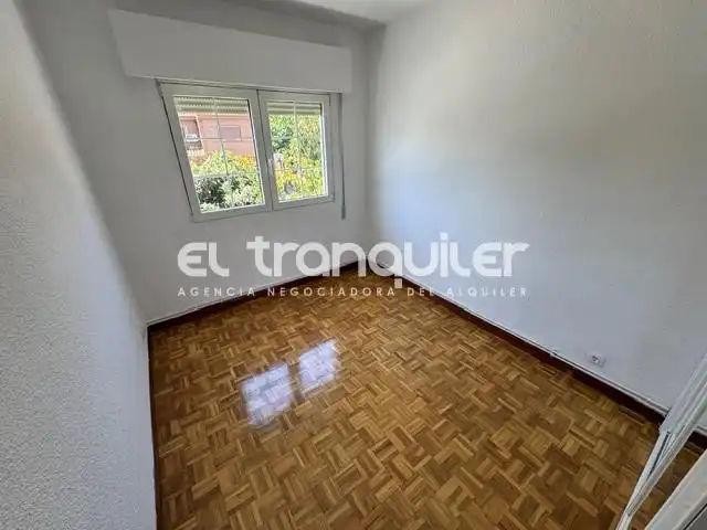 Bedroom of Detached homes for rent in Madrid  with Private garden, Terrace and Swimming Pool
