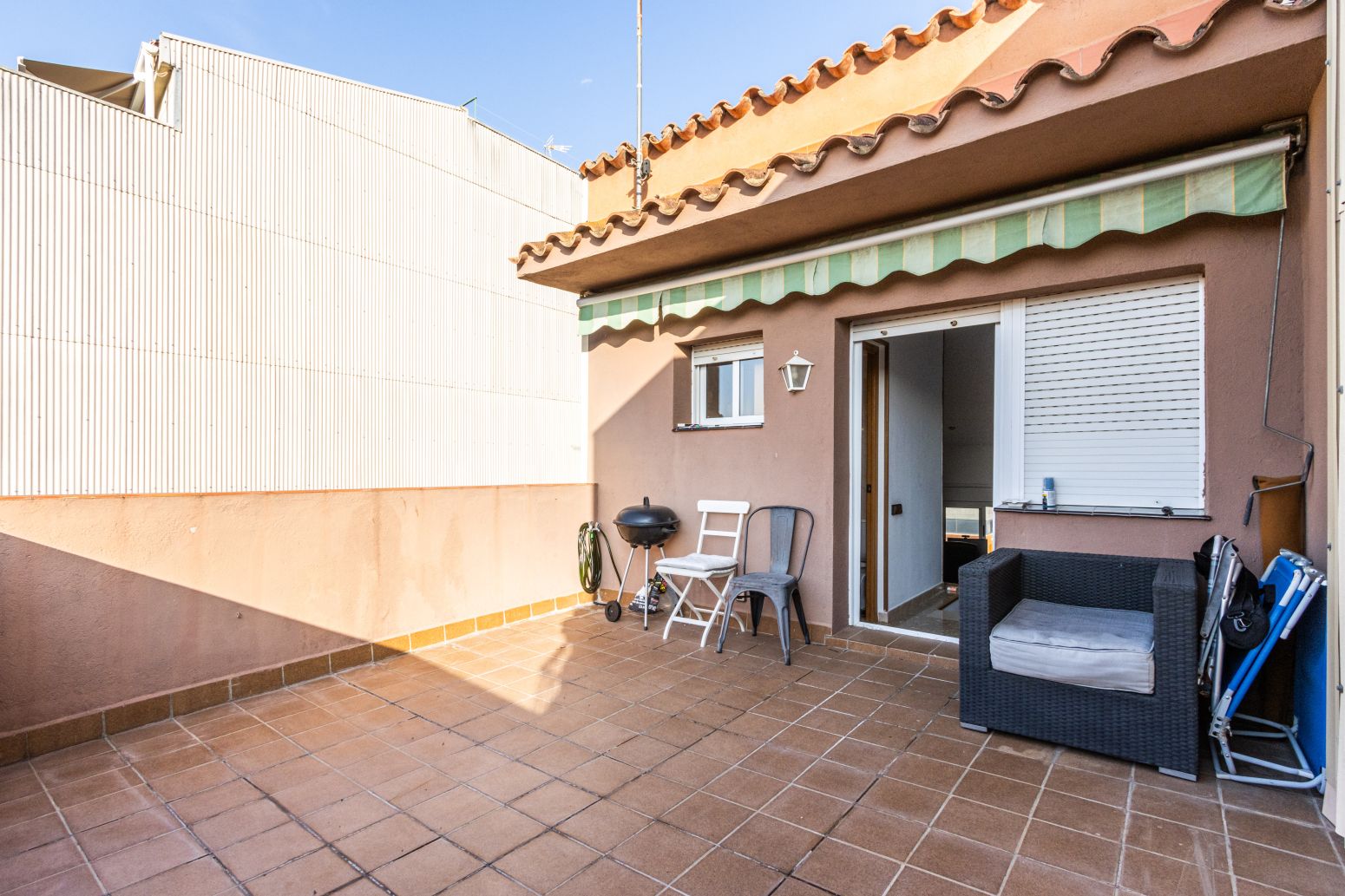 Terrace of Single-family semi-detached for sale in Terrassa  with Private garden, Parquet flooring and Terrace