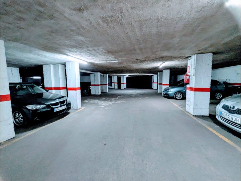 Aparcament de Garatge en venda en  Córdoba Capital