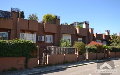 Exterior view of House or chalet for sale in  Madrid Capital