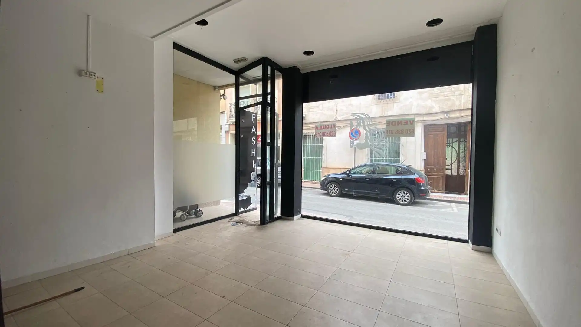 Business premises for sale in Avenida de Santa Eulalia, imagen 7