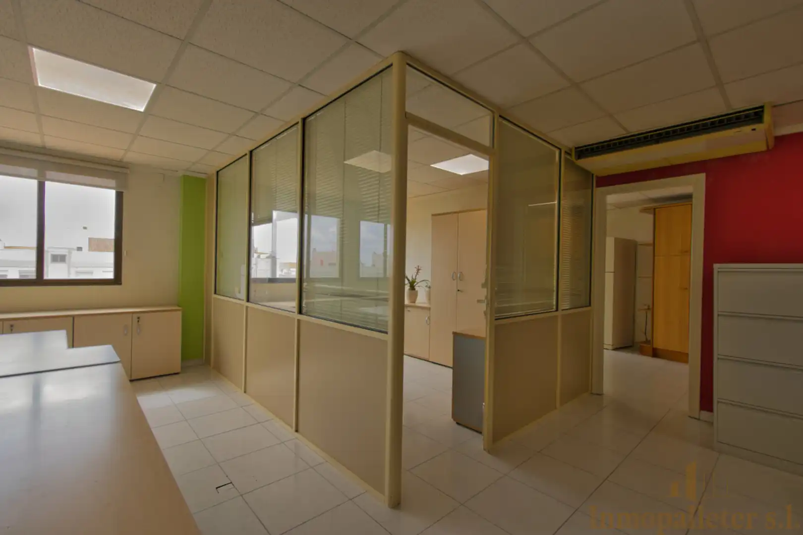 Büro zum Verkauf in Valencia mit Klimaanlage und Möbliert