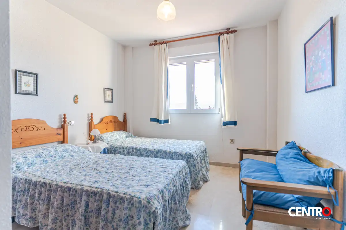 Bedroom of Houses for sale in Padul  with Heating, Private garden and Terrace