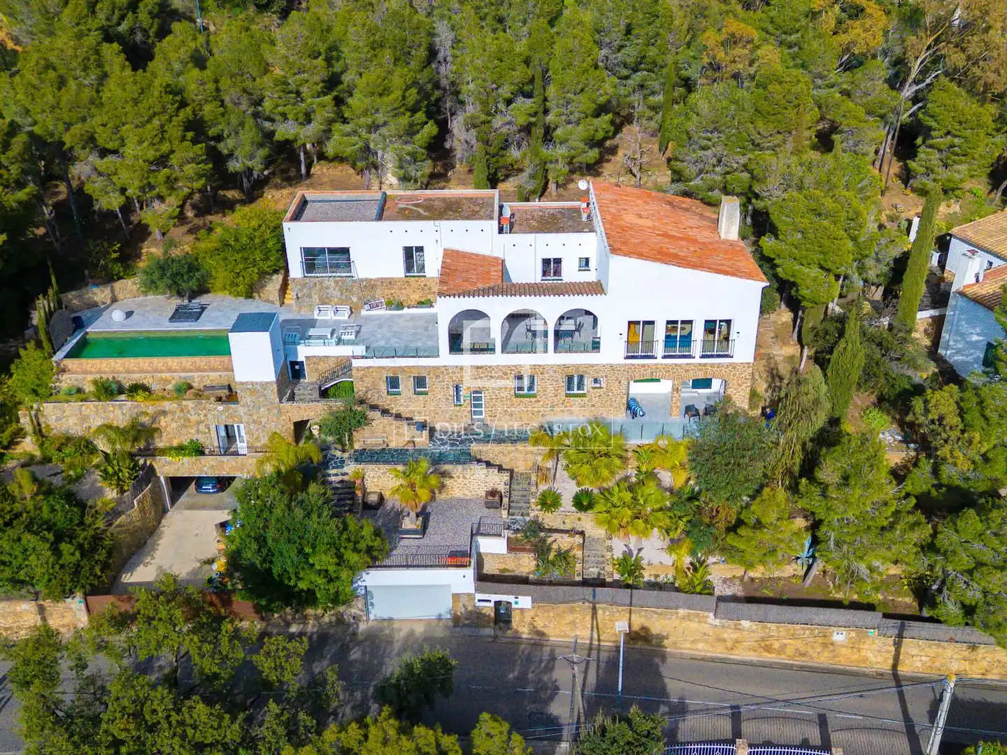 Vista exterior de Casa o xalet en venda en Roses amb Aire condicionat, Calefacció i Jardí privat