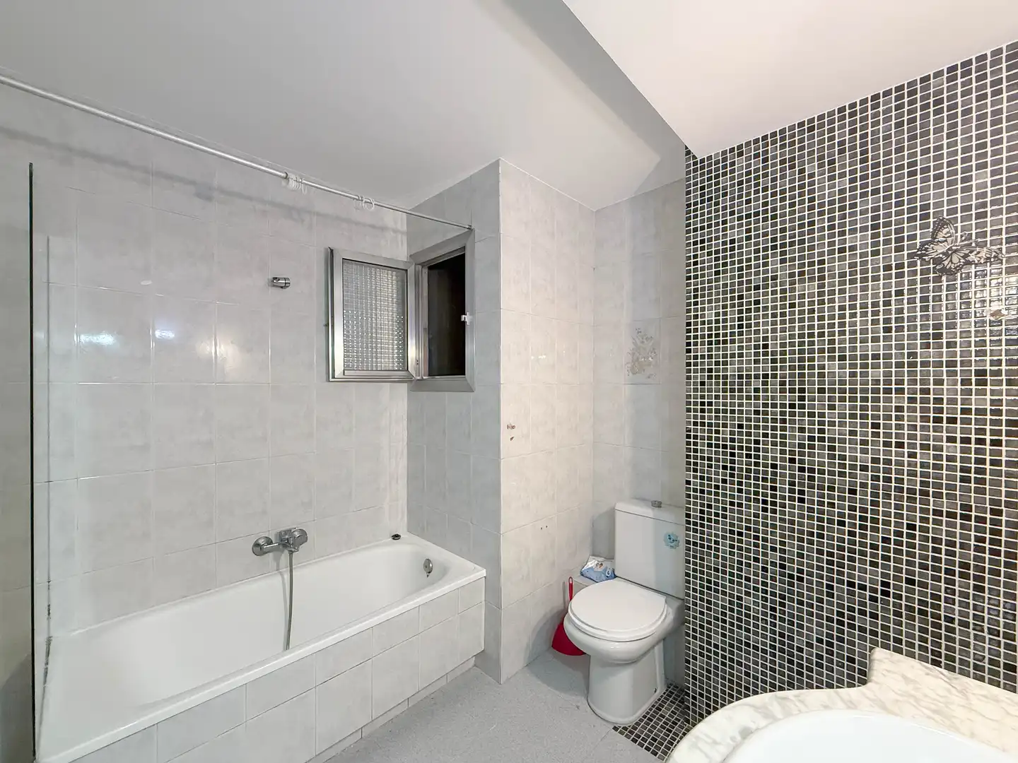 Baño de Piso en venta en Valencia con Balcón