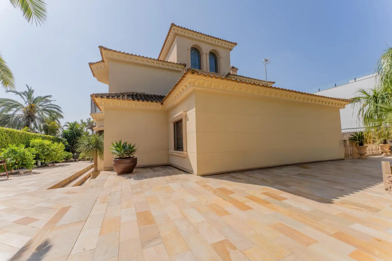 Exterior view of Houses for sale in Elche / Elx  with Air Conditioner, Heating and Private garden