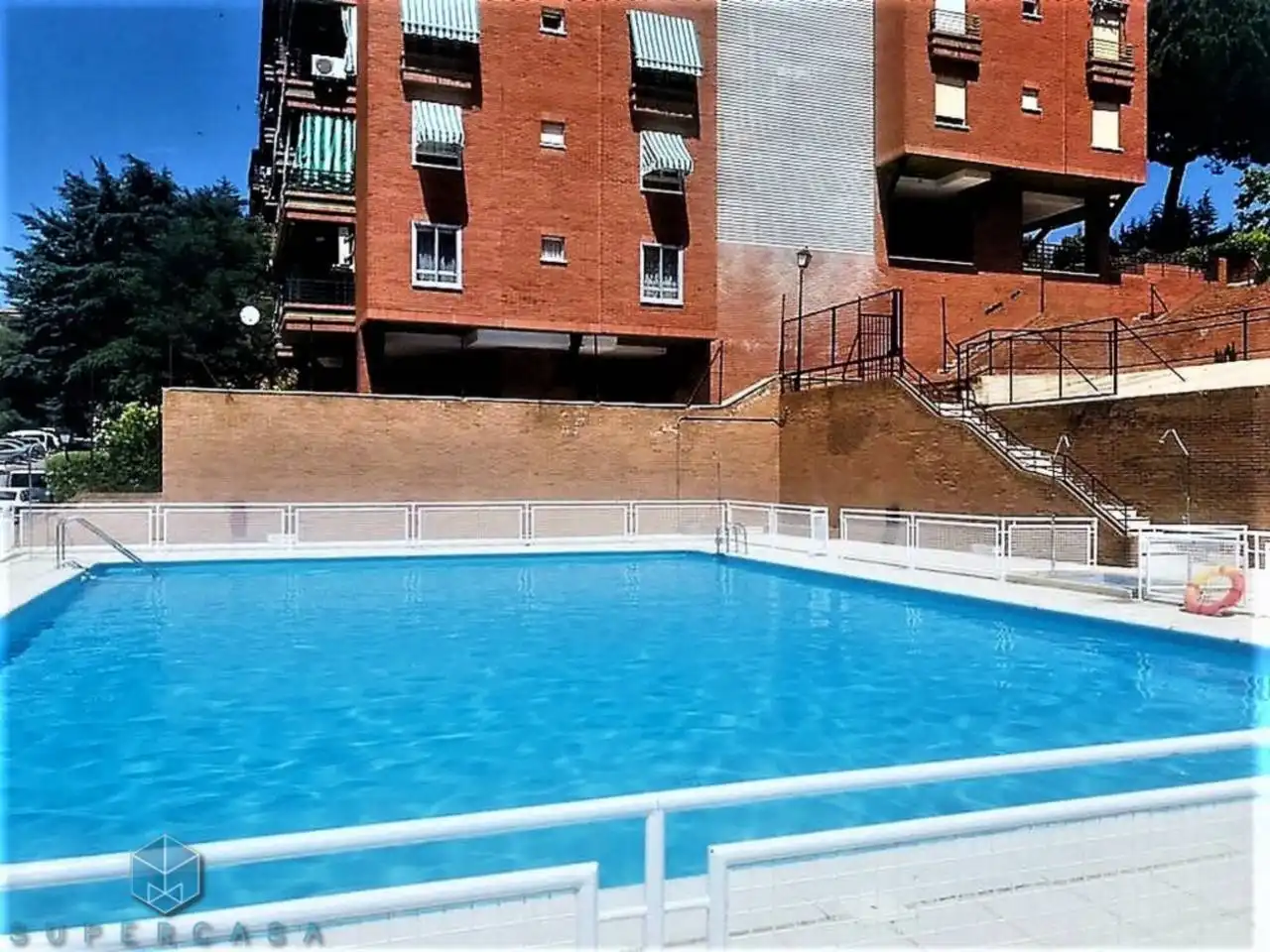 Swimming pool of Flat for sale in  Toledo Capital  with Air Conditioner, Heating and Storage room