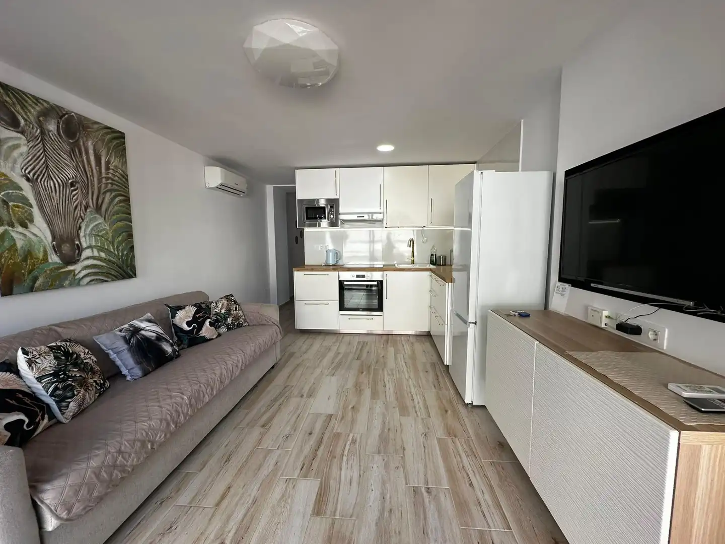 Sala d'estar de Apartament de lloguer en San Bartolomé de Tirajana amb Calefacció, Moblat i Balcó