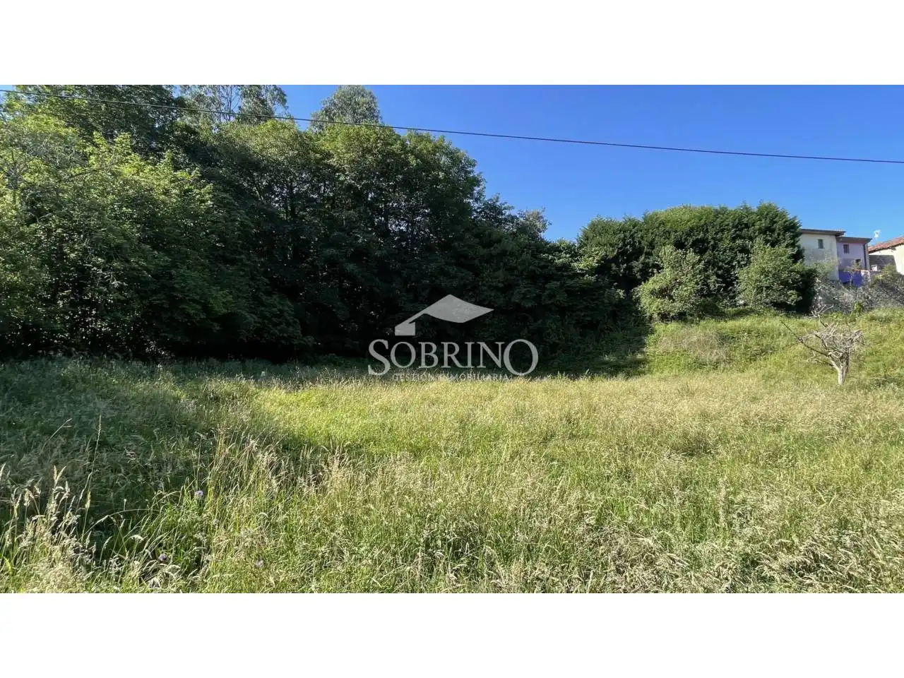 Terreno residencial en venta en Calle La Pereda 0
