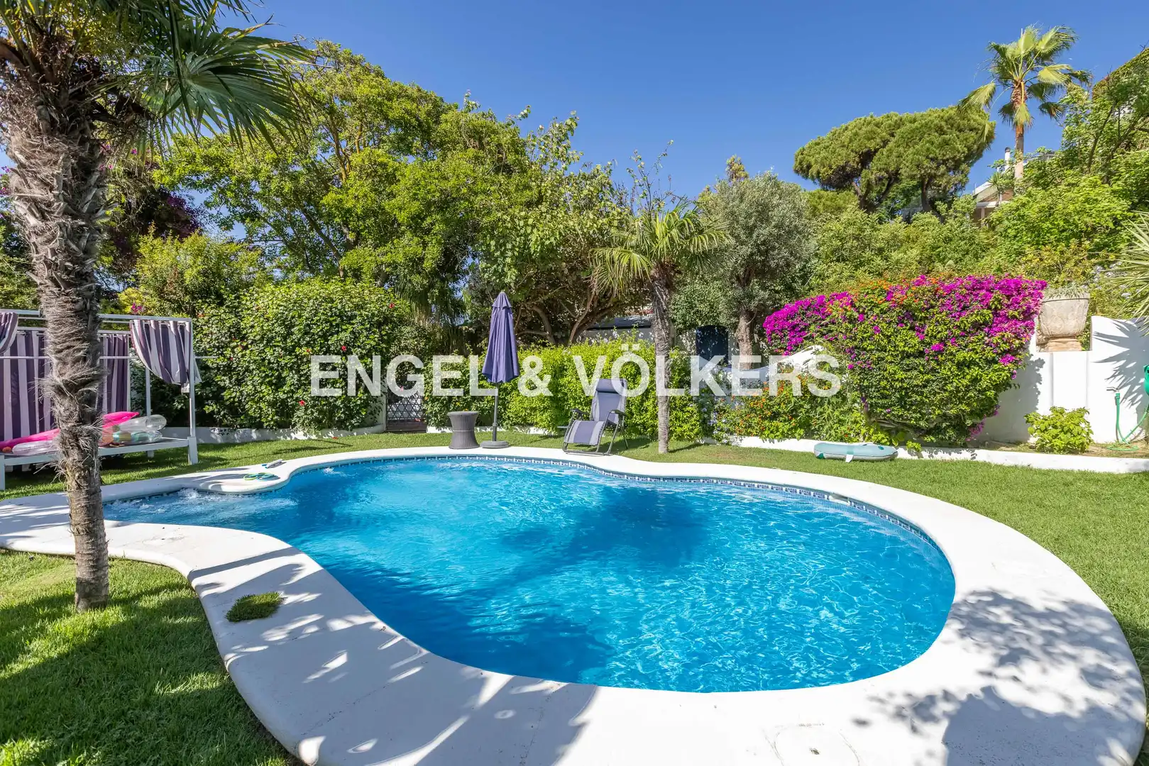 Garten von Country house zum Verkauf in El Puerto de Santa María mit Klimaanlage, Heizung und Privatgarten