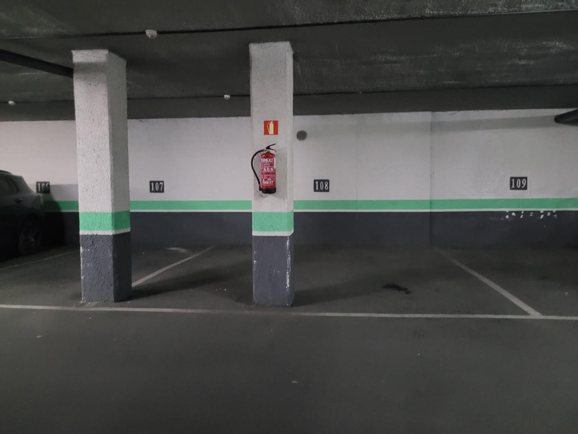 Parking of Garage for sale in  Madrid Capital