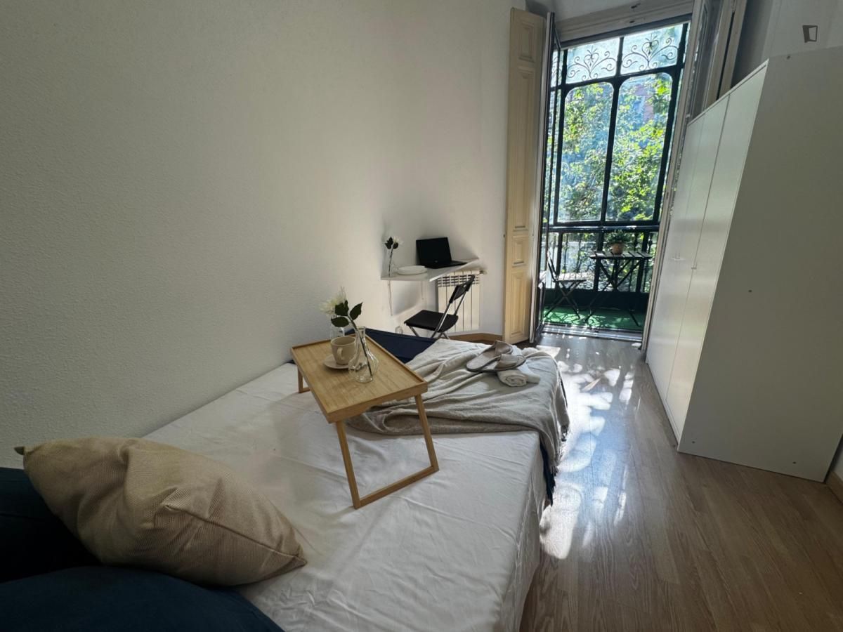 Bedroom of Apartment to share in  Madrid Capital  with Heating, Furnished and Oven