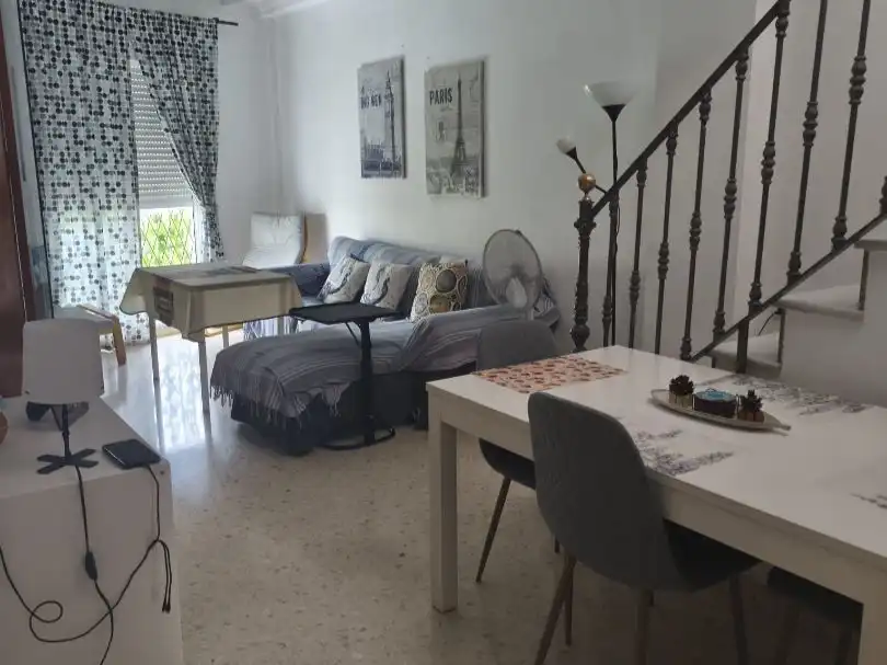Wohnzimmer von Maisonette zum Verkauf in La Algaba mit Klimaanlage, Terrasse und Balkon