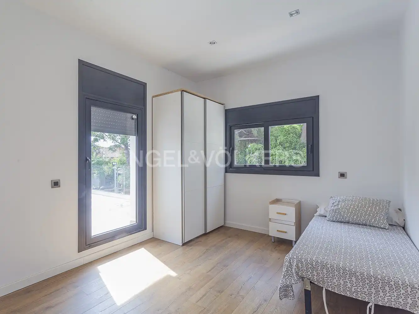 Bedroom of Houses for rent in Castelldefels  with Air Conditioner, Heating and Private garden
