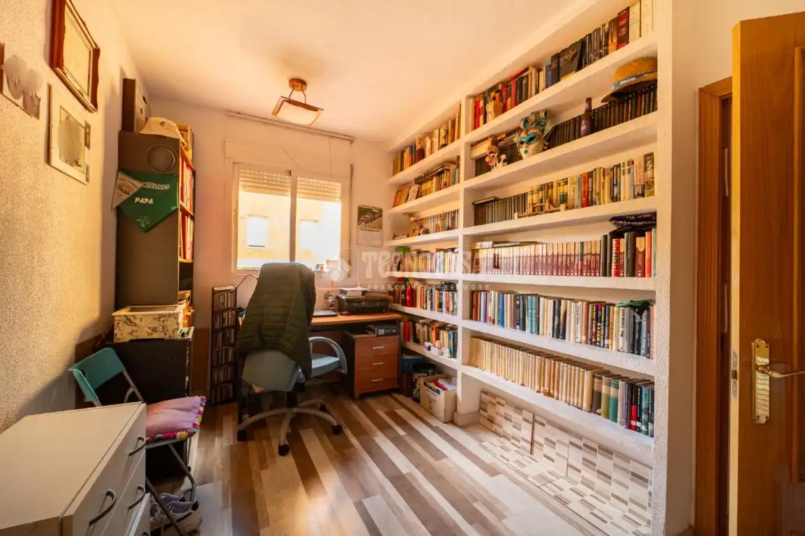 Sala de estar de Dúplex en venta en Rivas-Vaciamadrid con Calefacción y Terraza