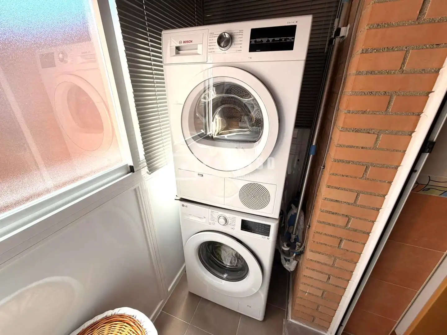 Balcony of Attic for sale in Móstoles  with Air Conditioner, Heating and Private garden