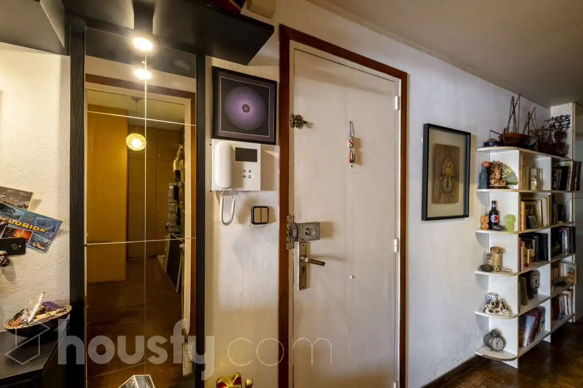 Piso en venta en Barcelona con Balcón