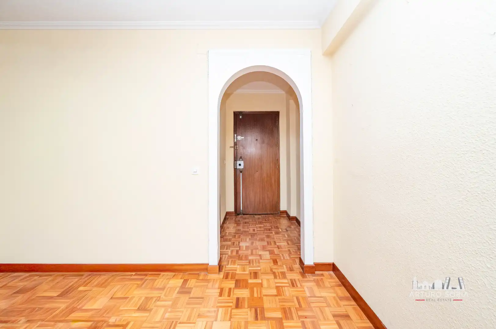 Piso en venta en Madrid con Calefacción y Terraza