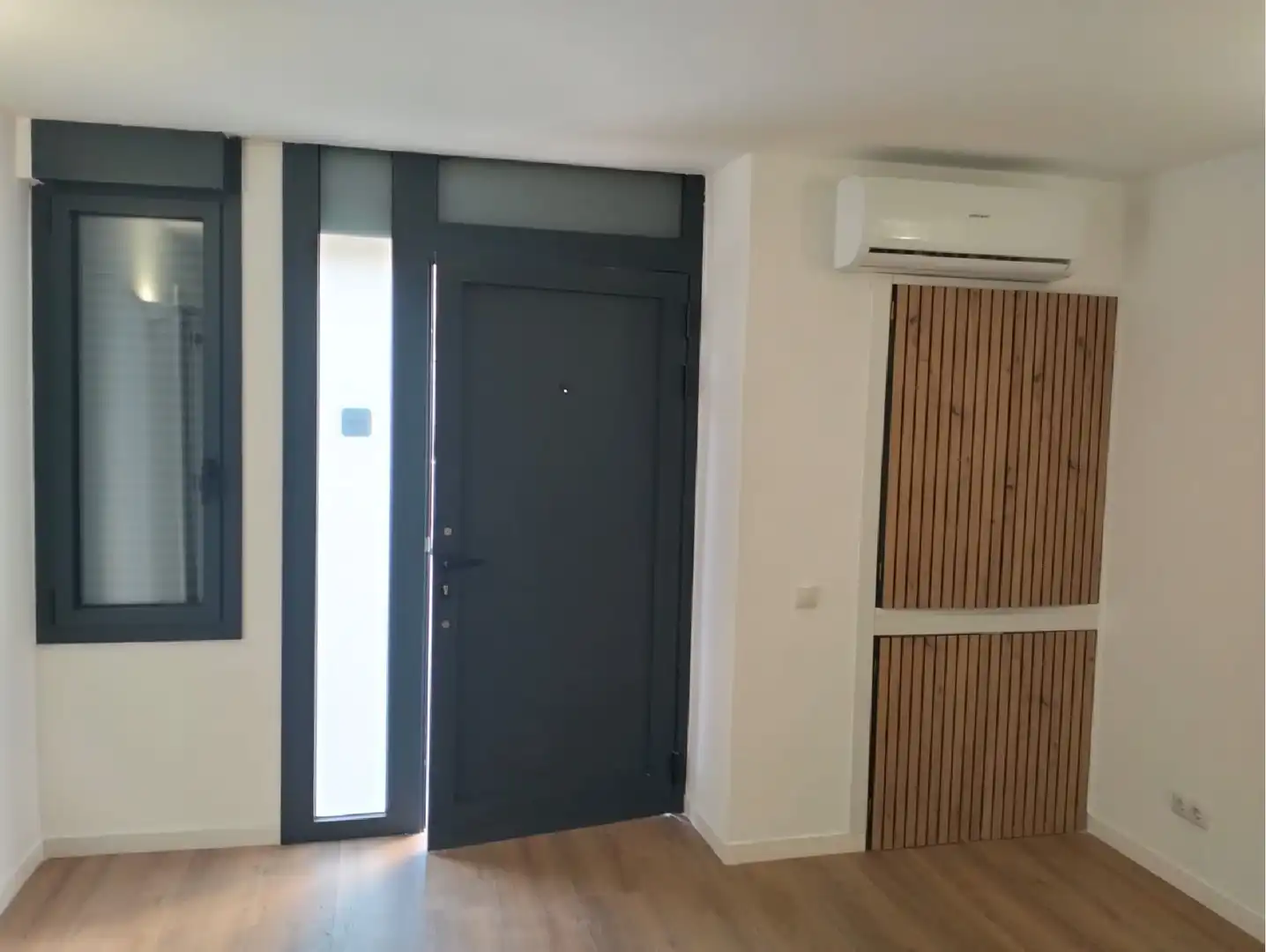 Piso en venta en La Verneda i la Pau