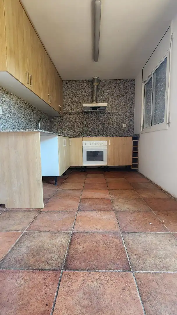 Cocina de Casa adosada en venta en Vallirana con Jardín privado, Terraza y Balcón