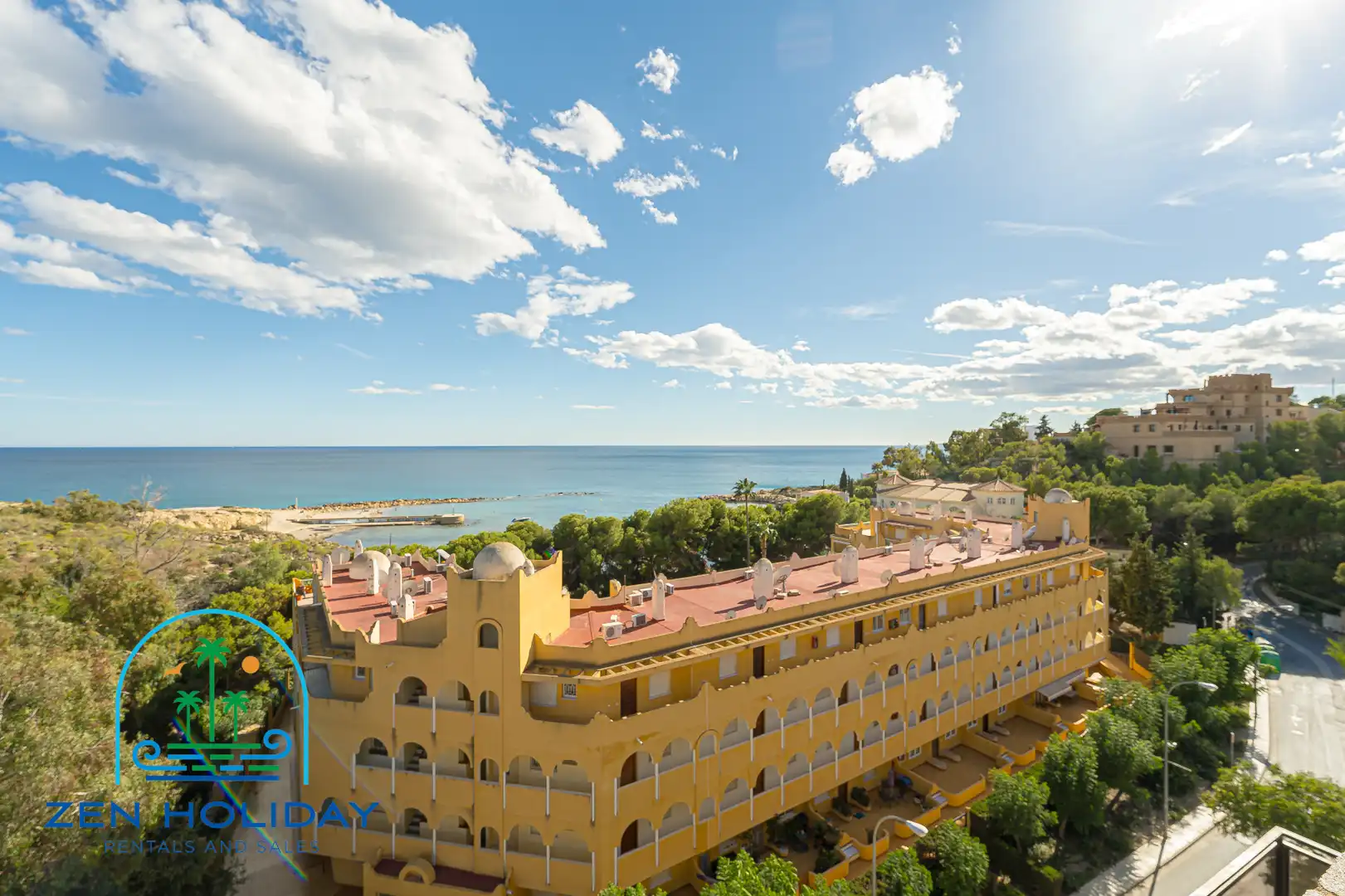 Exterior view of Flat for sale in El Campello  with Air Conditioner, Heating and Terrace