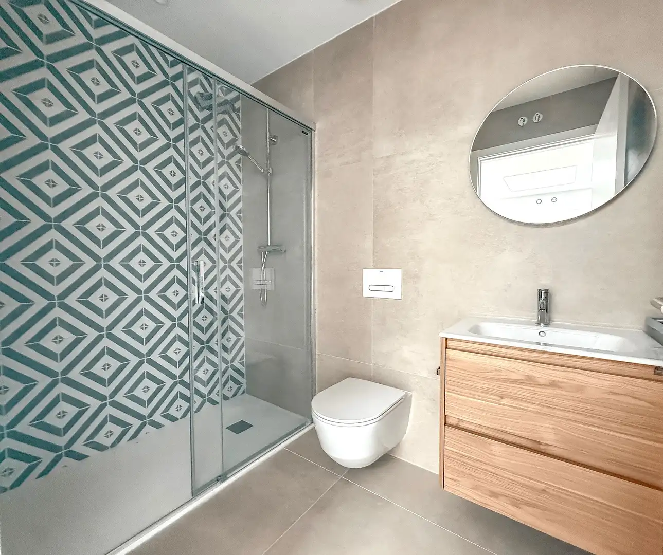 Casa amb jardí en venda a Carrer de Guifré el Pilós 26, imagen 5