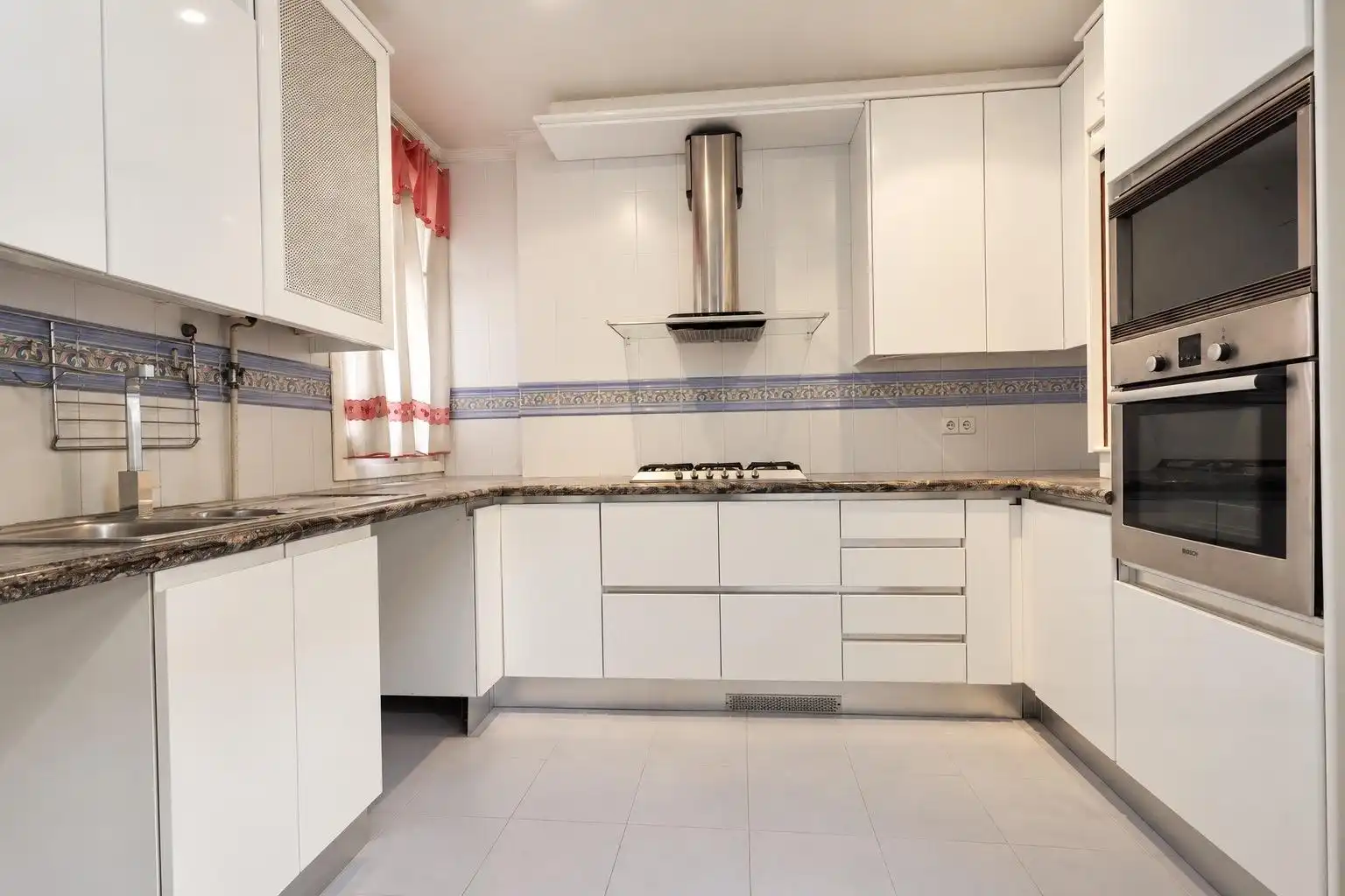 Cuina de Pis en venda en Madrid amb Aire condicionat, Calefacció i Parquet