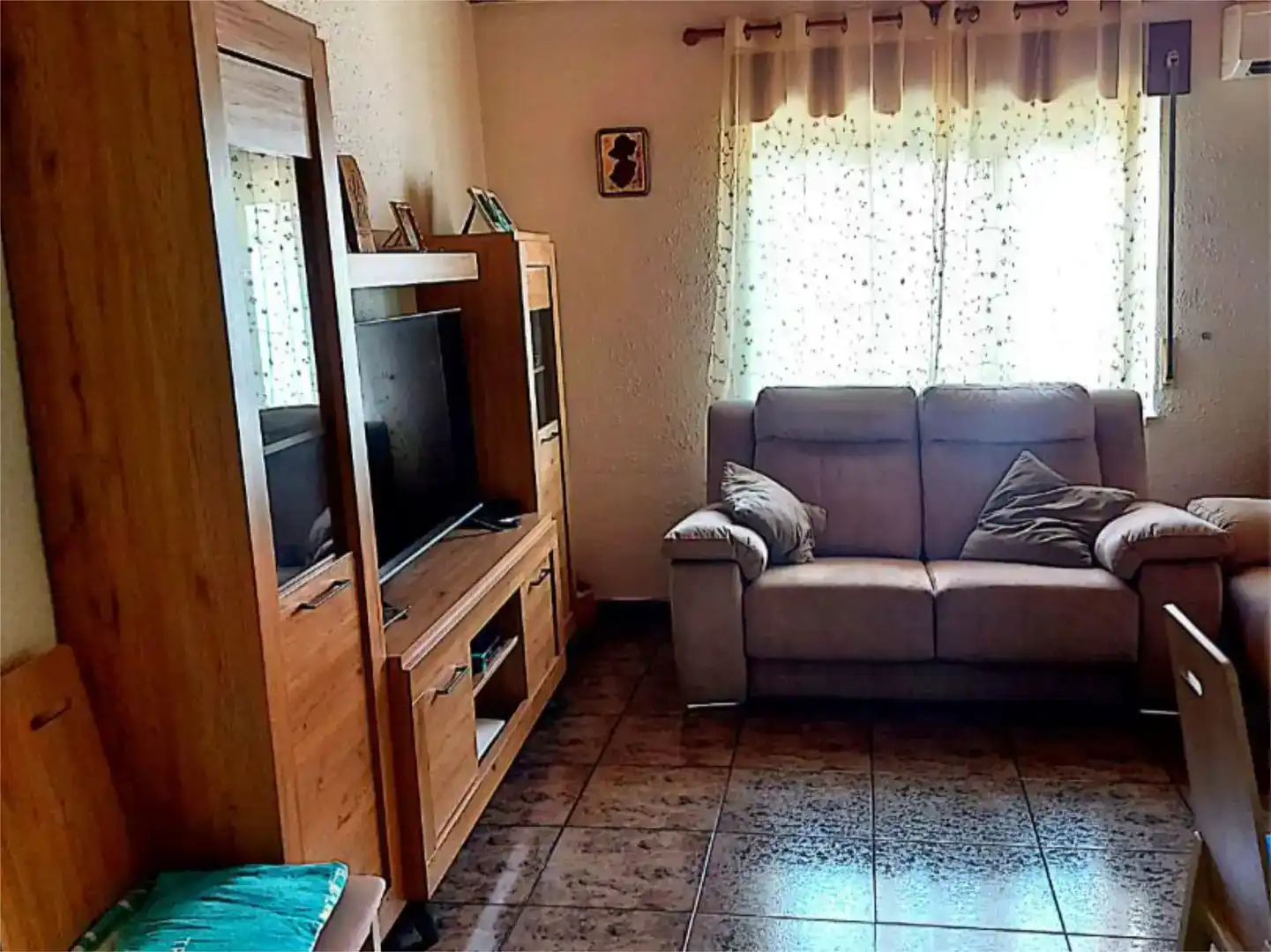 Sala d'estar de Casa o xalet en venda en Aldehuela de la Bóveda