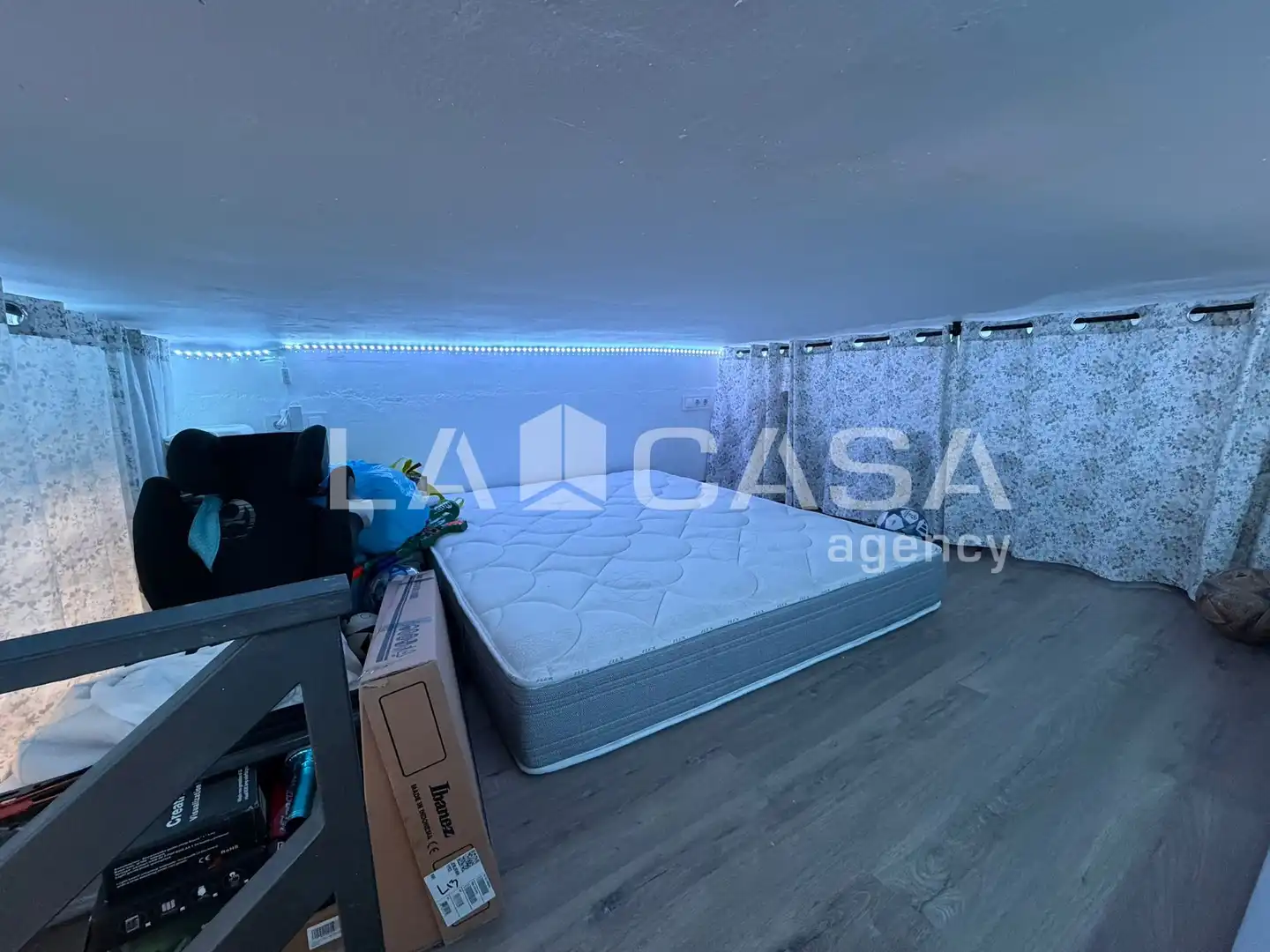 Local comercial en venda a Carrer Milton, imagen 3