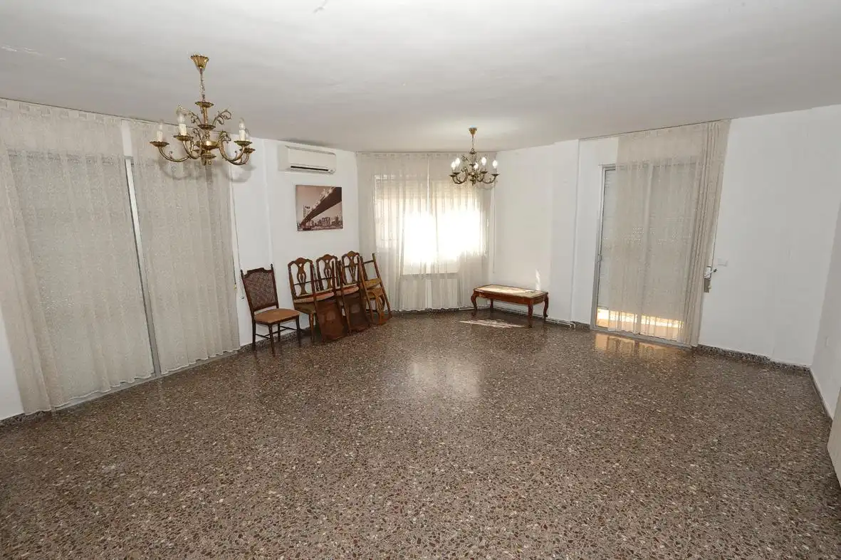 Casa adosada en venda en Alcanar