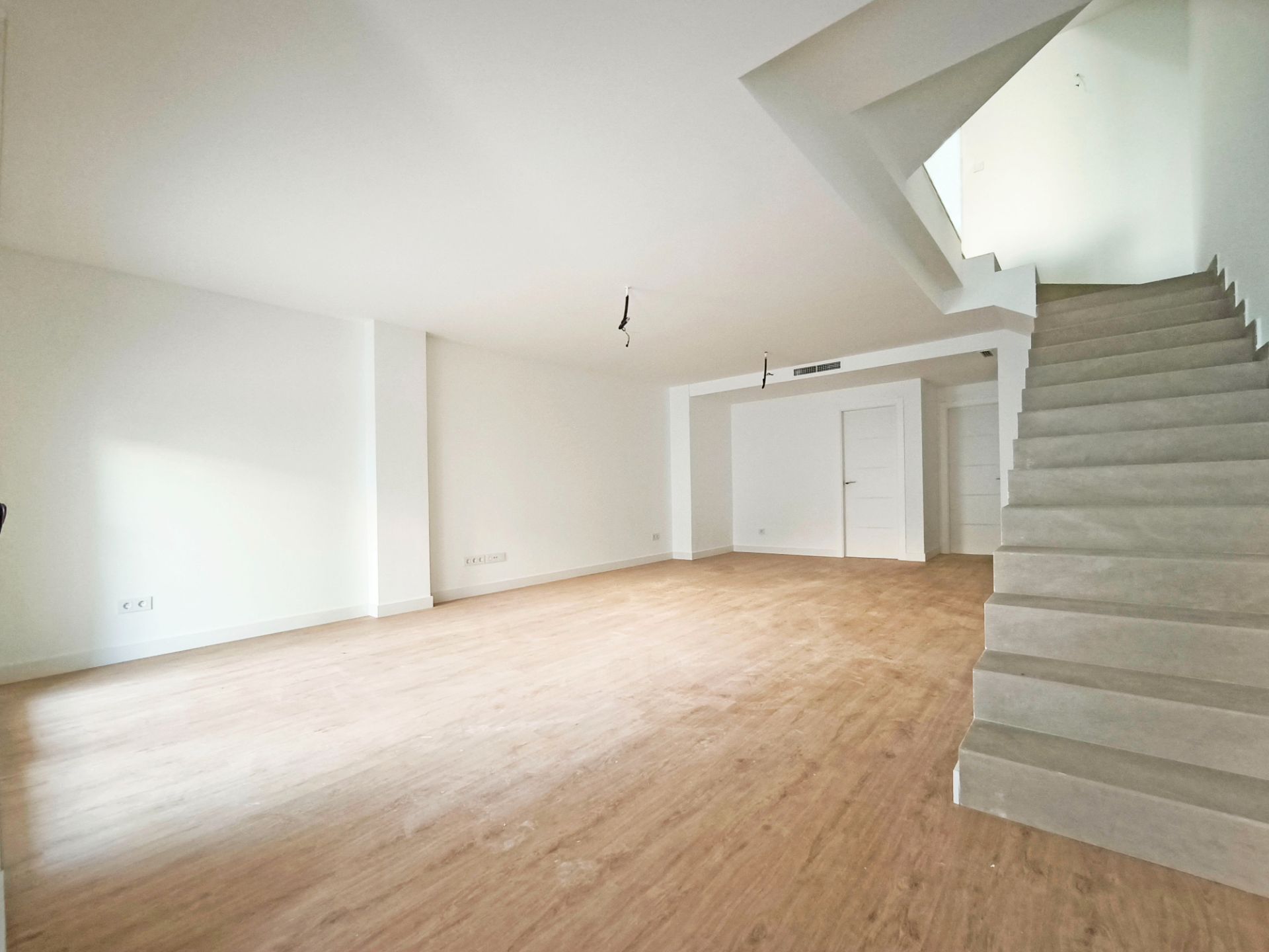 Casa adosada en venda en Paiporta amb Terrassa, Forn i Balcó