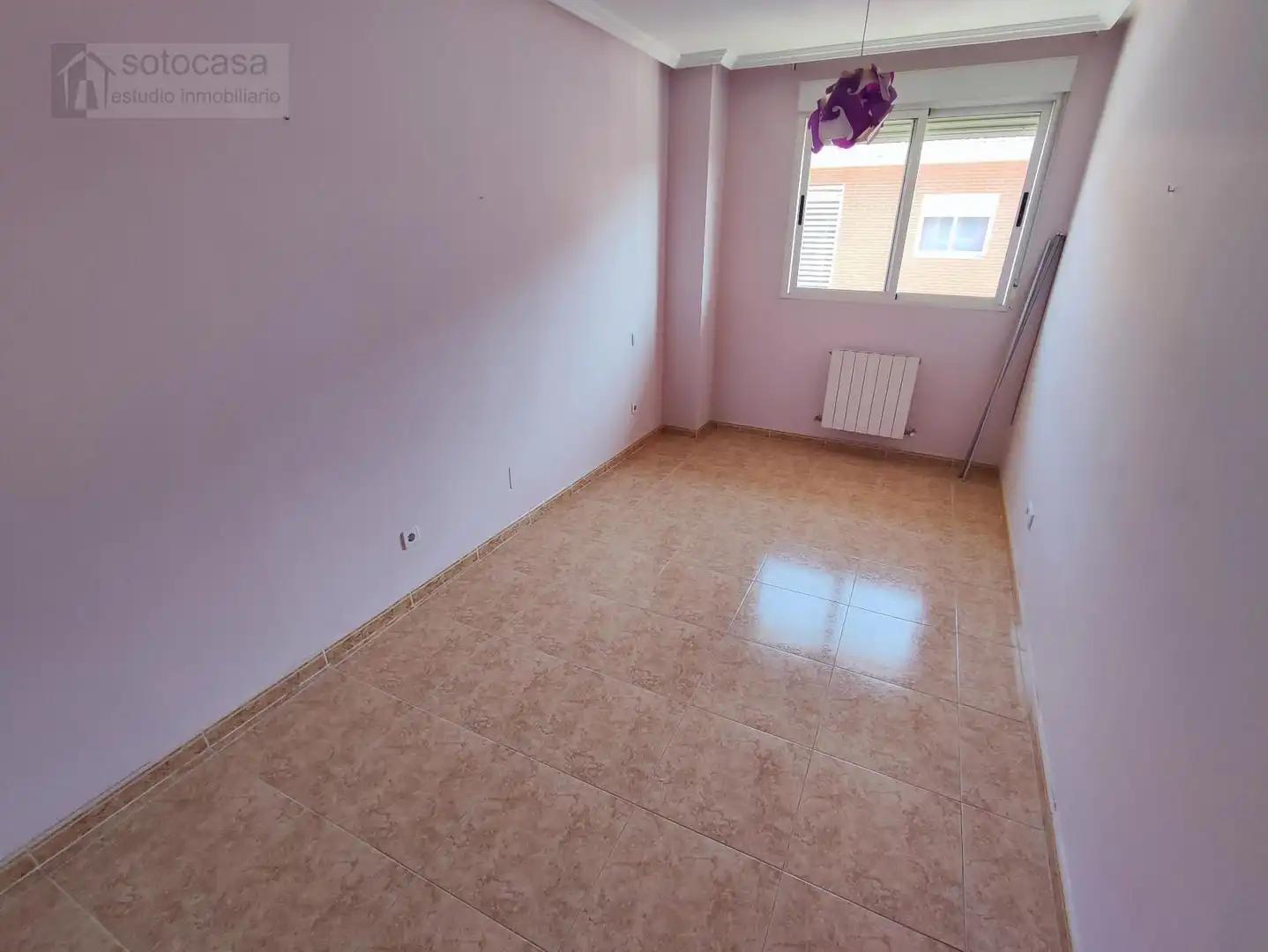 Schlafzimmer von Wohnung zum Verkauf in Santovenia de Pisuerga mit Heizung