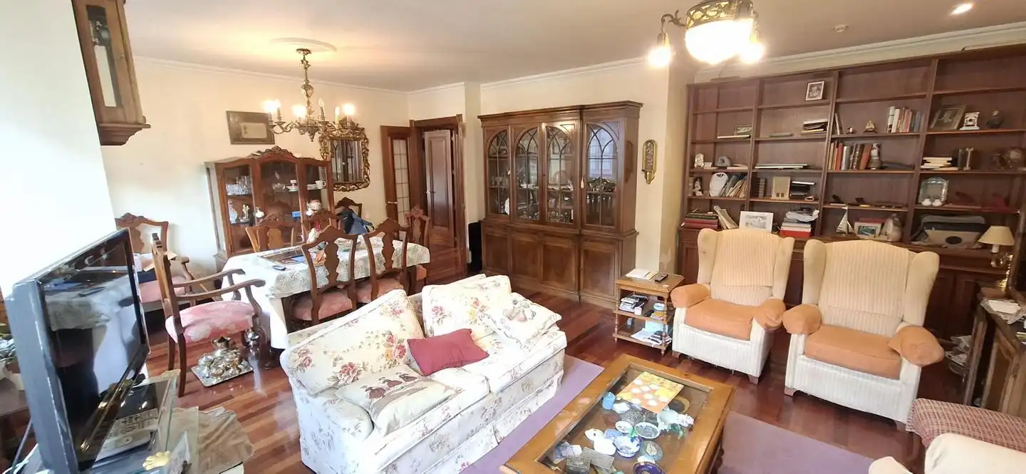 Piso con ascensor en venta en Calle Hernán Cortés, imagen 7
