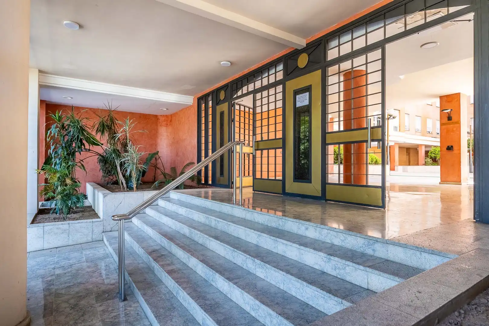 Flat for sale in Sevilla  with Air Conditioner, Heating and Storage room