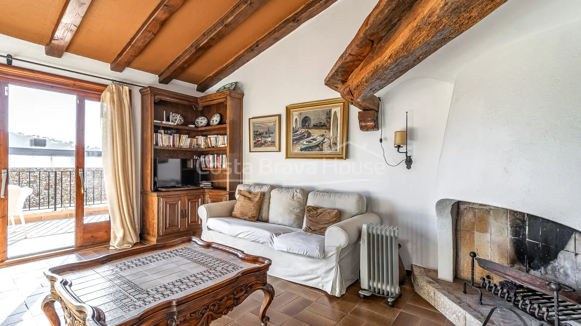 Sala d'estar de Casa o xalet en venda en Palafrugell amb Calefacció, Jardí privat i Terrassa