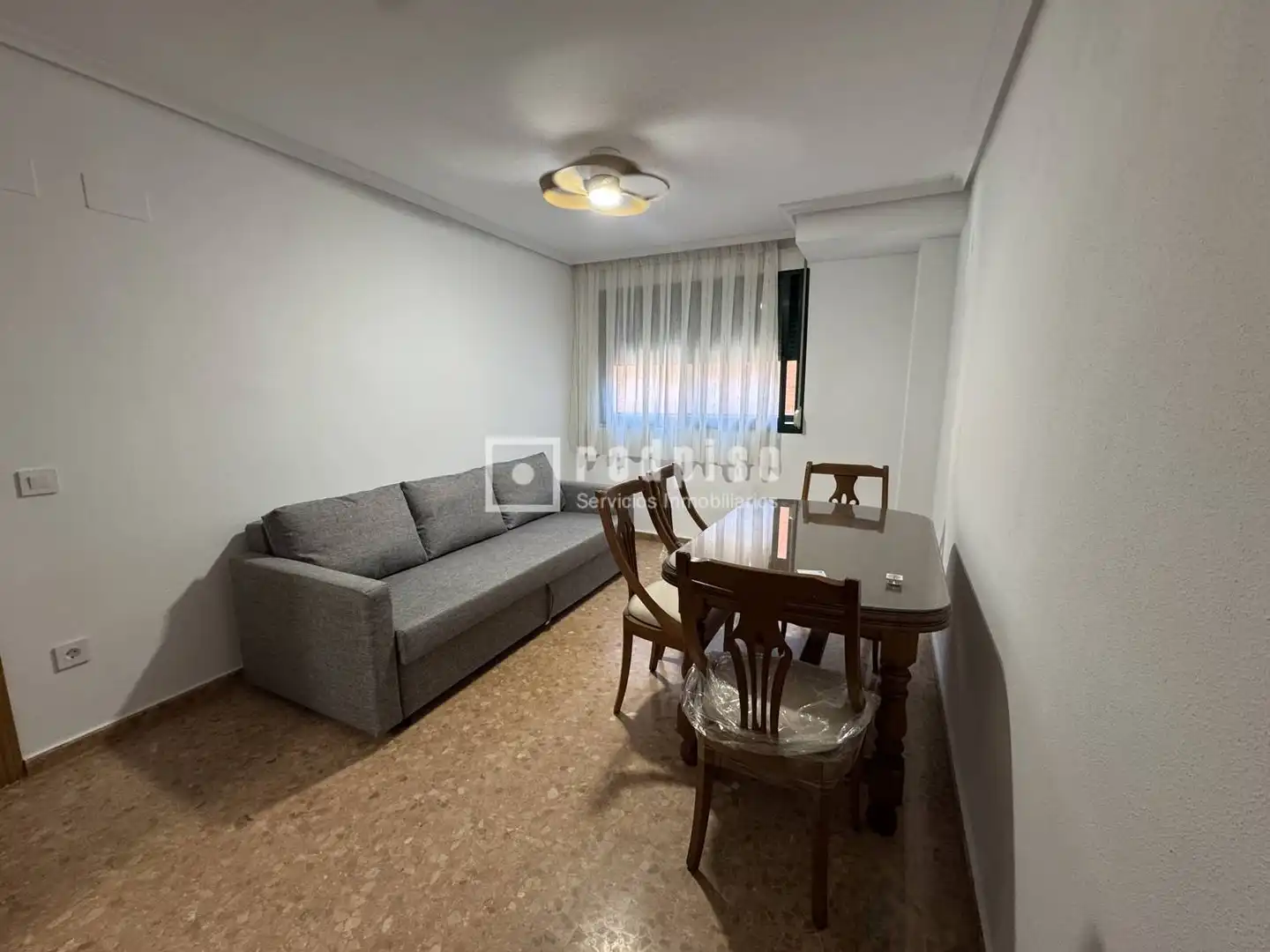 Living room of Flat for rent in Valencia  with Air Conditioner, Heating and Private garden